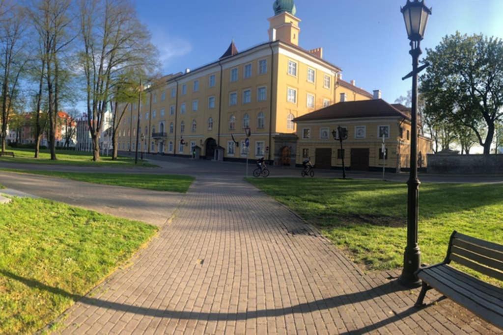 New Comfortable Apartment Nearby Promenade In 5 Minutes From Old Town Of Riga. 外观 照片